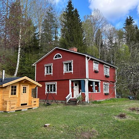 Charmig Villa Med Bastu Och Snabbt Wifi Långav 外观 照片